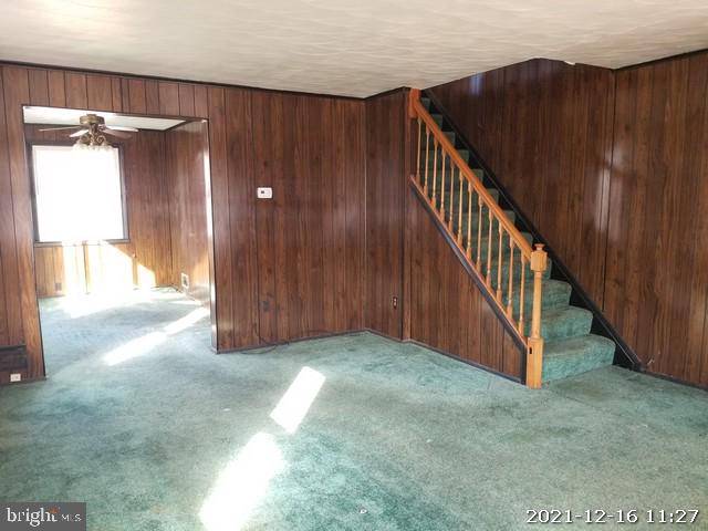 1942 Quentin Road Dundalk, MD 21222 - Photo 4 of 20 Living Room