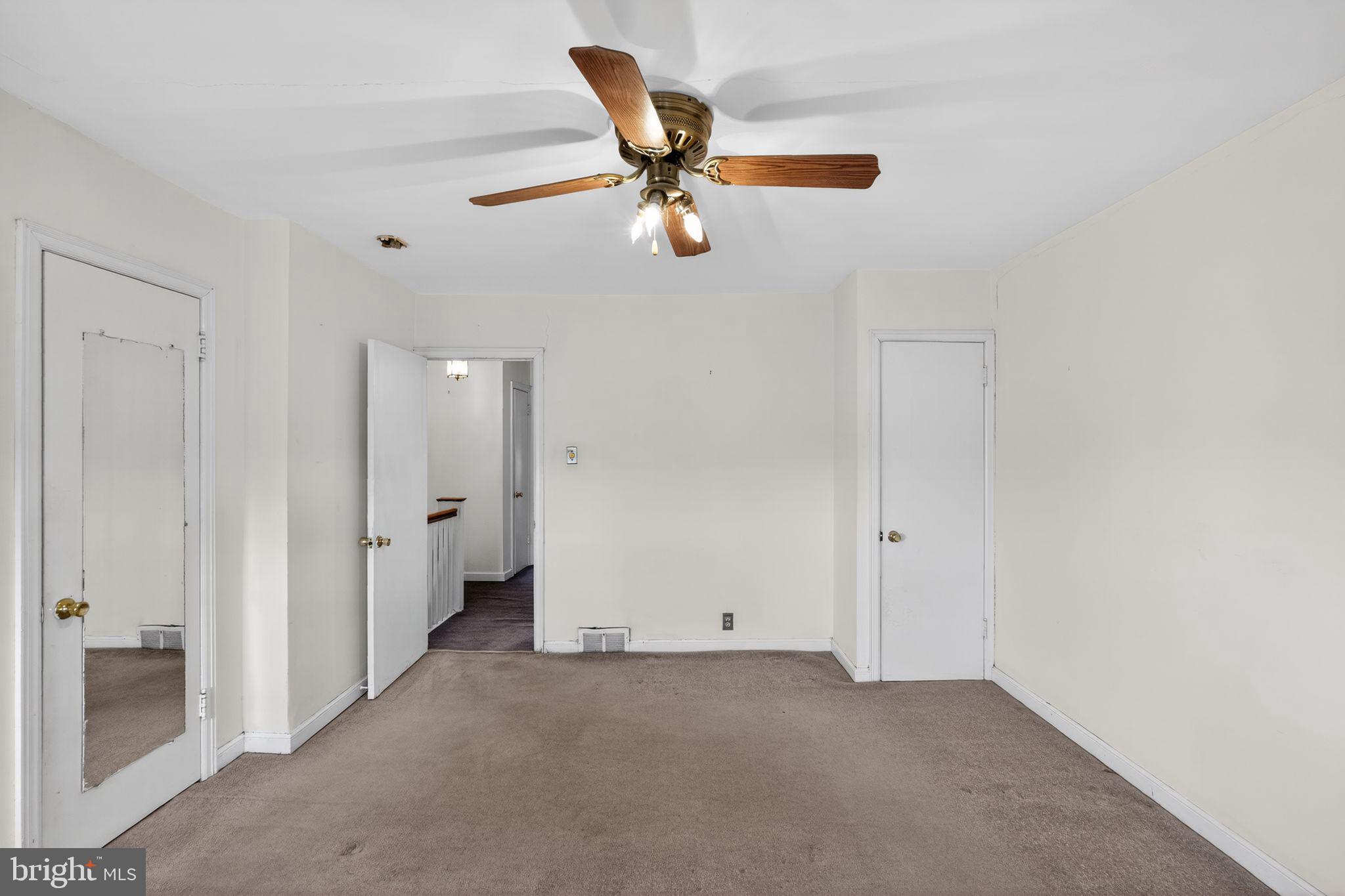 1017 Tyson Avenue Philadelphia, PA 19111 - Photo 18 of 23 a view of an empty room
