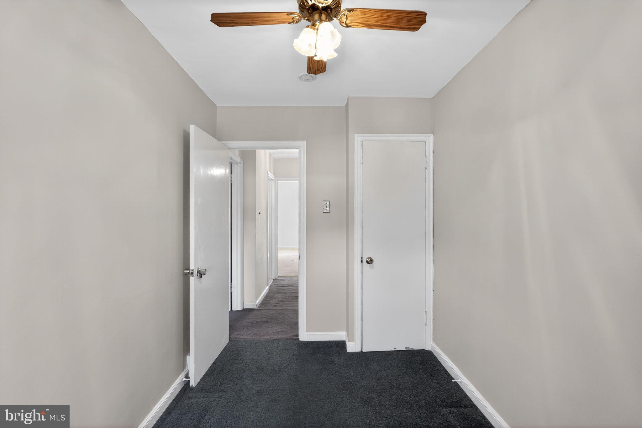 1017 Tyson Avenue Philadelphia, PA 19111 - Photo 20 of 23 a view of entryway