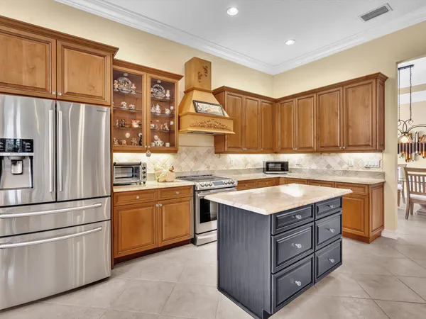 $725,000 | 7191 Corning Circle, Boynton Beach, FL 33437