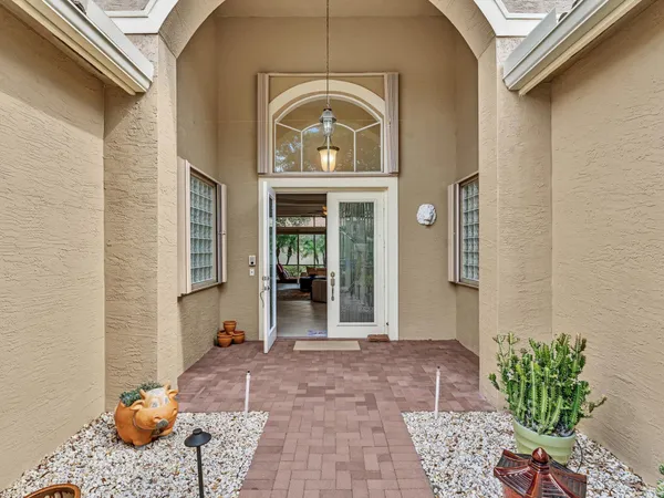 $725,000 | 7191 Corning Circle, Boynton Beach, FL 33437