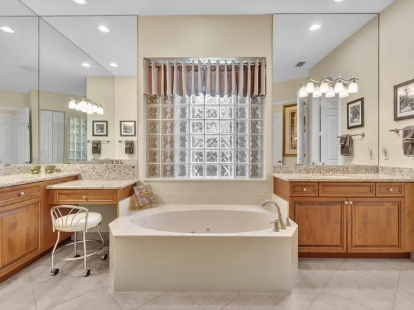 $725,000 | 7191 Corning Circle, Boynton Beach, FL 33437