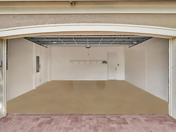 $725,000 | 7191 Corning Circle, Boynton Beach, FL 33437