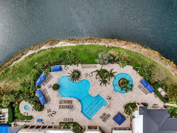 $725,000 | 7191 Corning Circle, Boynton Beach, FL 33437