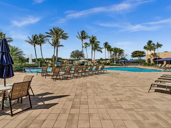 $725,000 | 7191 Corning Circle, Boynton Beach, FL 33437