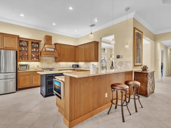 $725,000 | 7191 Corning Circle, Boynton Beach, FL 33437