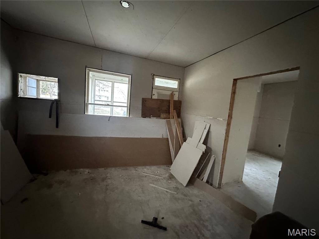 526 West 4th Street Centralia, IL 62801 - Photo 12 of 27