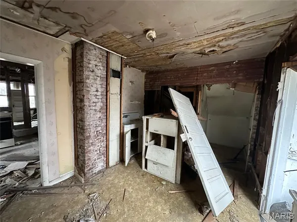 $23,000 | 526 West 4th Street, Centralia, IL 62801