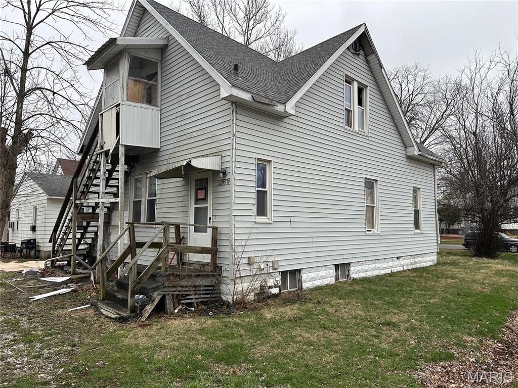 526 West 4th Street Centralia, IL 62801 - Photo 4 of 27