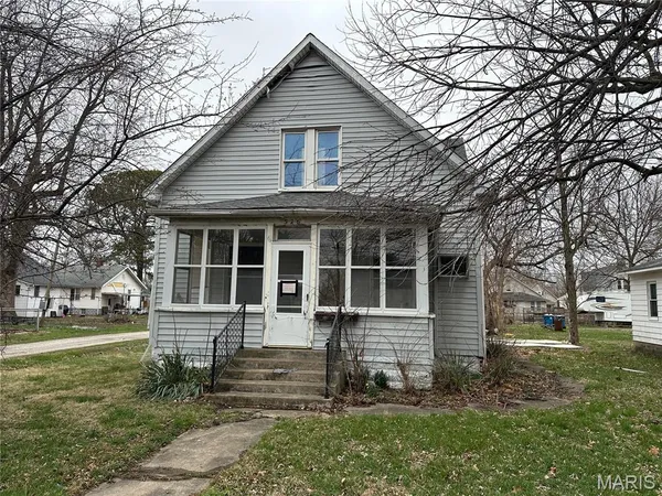$23,000 | 526 West 4th Street, Centralia, IL 62801