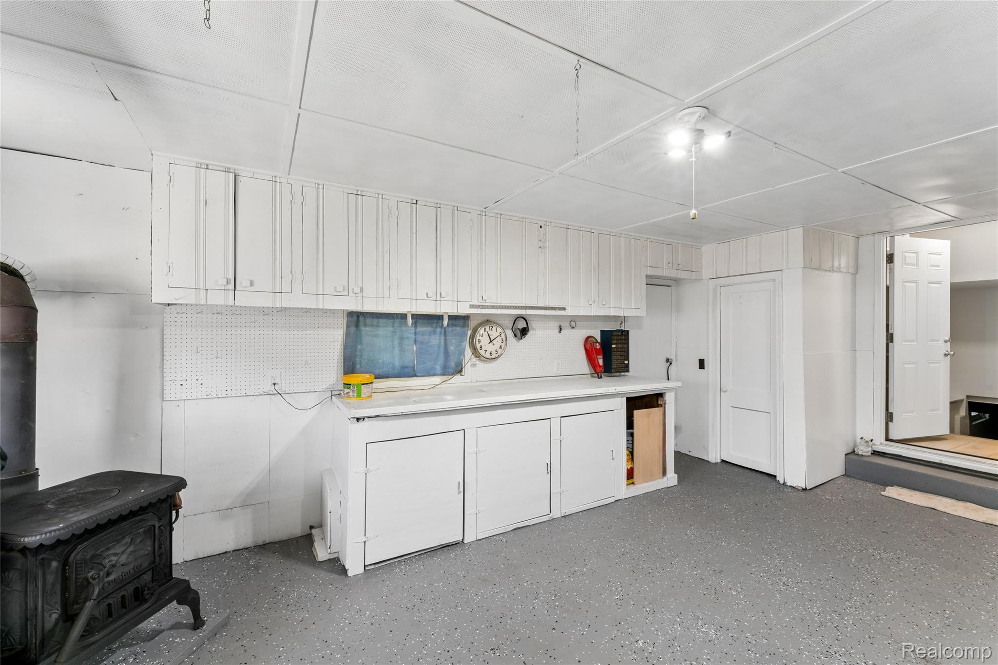 6333 North Beck Road Canton, MI 48187 - Photo 20 of 26 photos_high_resolution_37.jpg