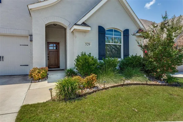 $499,900 | 529 Inwood Street, Benbrook, TX 76126