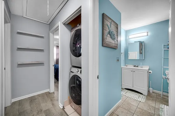 $225,900 | 19532 116th Avenue, Unit D, Mokena, IL 60448