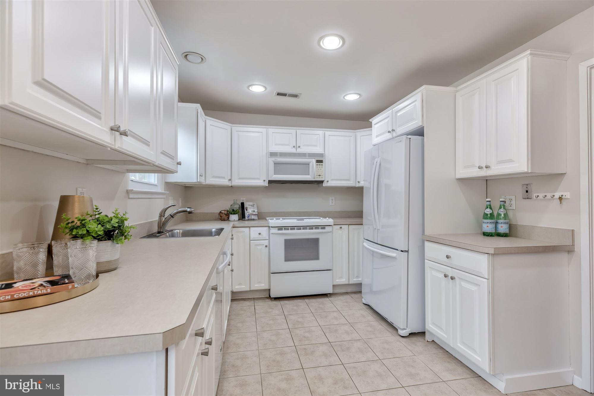 3804 Ferrara Drive Silver Spring, MD 20906 - Photo 12 of 32 Gallery Image 12
