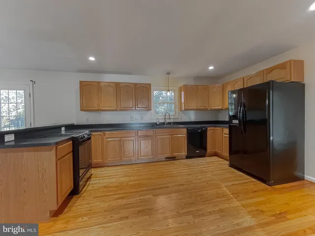 $2,600 | 19825 Fall Court, Great Mills, MD 20634