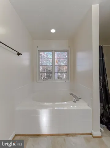 $2,600 | 19825 Fall Court, Great Mills, MD 20634