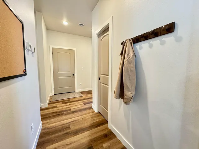 $799,900 | 37538 Norwood Lane, Battle Lake, MN 56515