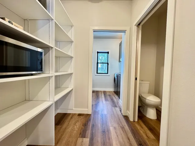 $799,900 | 37538 Norwood Lane, Battle Lake, MN 56515