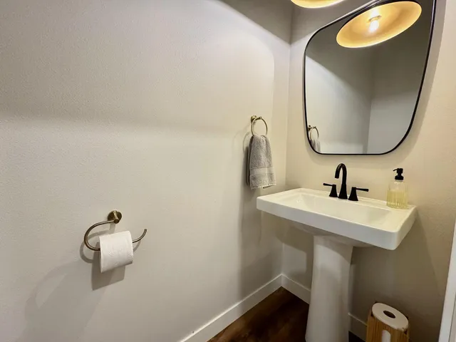 $799,900 | 37538 Norwood Lane, Battle Lake, MN 56515