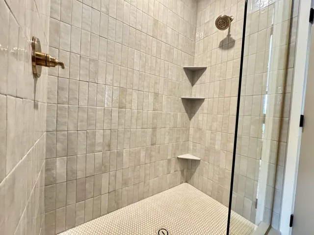 $799,900 | 37538 Norwood Lane, Battle Lake, MN 56515