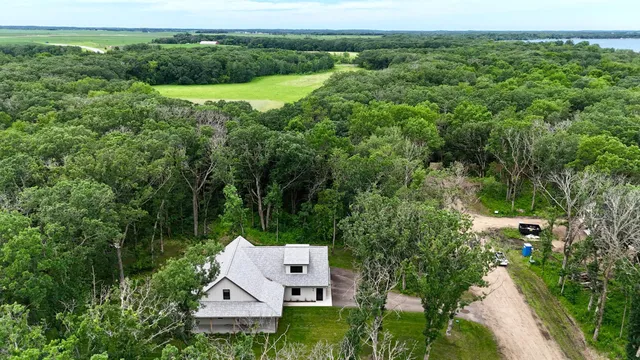 $799,900 | 37538 Norwood Lane, Battle Lake, MN 56515