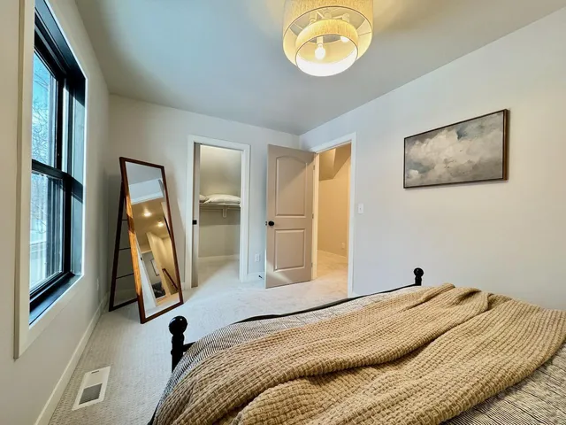 $799,900 | 37538 Norwood Lane, Battle Lake, MN 56515