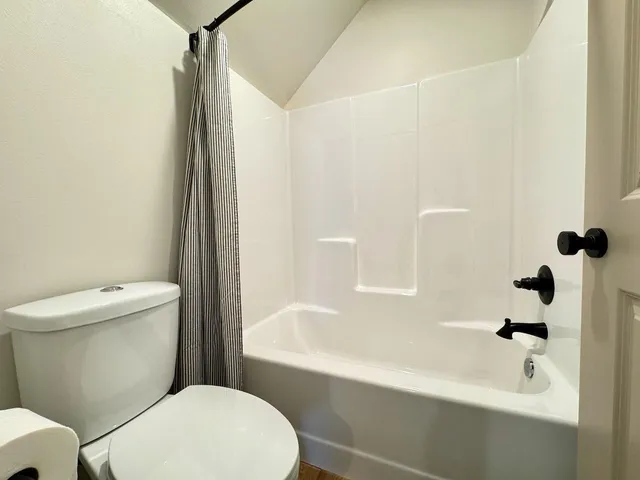 $799,900 | 37538 Norwood Lane, Battle Lake, MN 56515