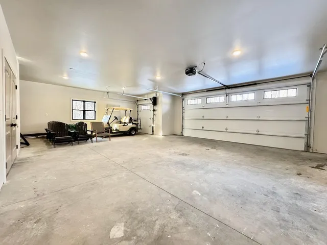 $799,900 | 37538 Norwood Lane, Battle Lake, MN 56515