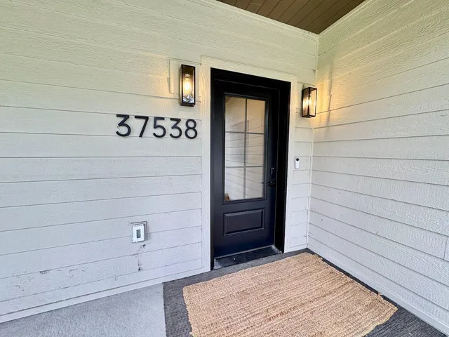 $799,900 | 37538 Norwood Lane, Battle Lake, MN 56515