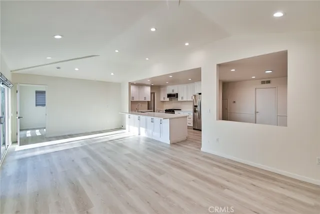 $3,995 | 865 Featherwood Drive, Diamond Bar, CA 91765