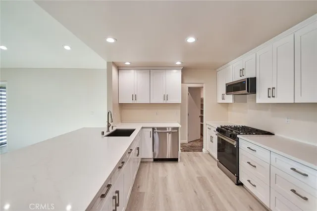 $3,995 | 865 Featherwood Drive, Diamond Bar, CA 91765