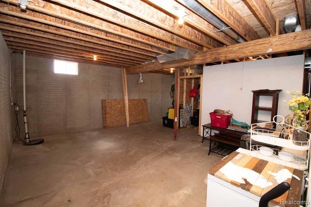 13935 South Scribner Road Perry, MI 48872 - Photo 28 of 30 IMG_7032.jpg