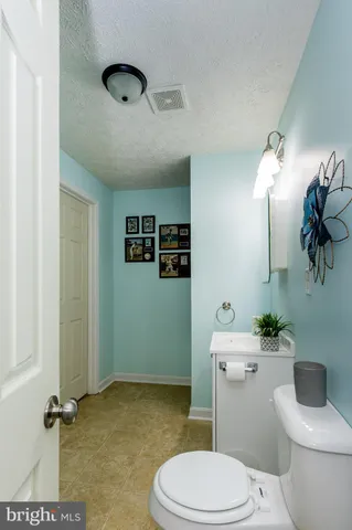 $584,900 | 48469 Heritage Hill Lane, St. Inigoes, MD 20684