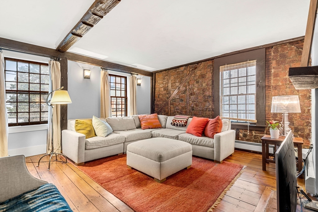 19 Middle Street Marblehead, MA 01945 - Photo 21 of 39