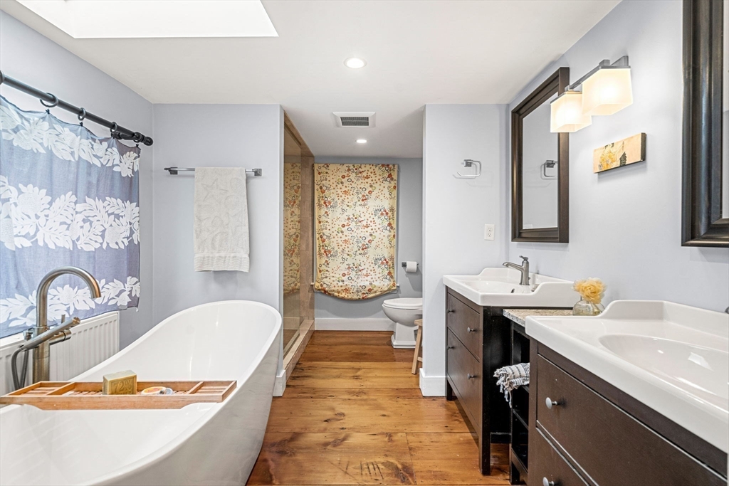 19 Middle Street Marblehead, MA 01945 - Photo 32 of 39