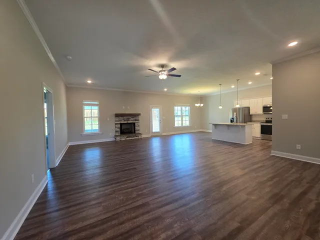 $374,900 | 1037 Berkley Court, Thomson, GA 30824