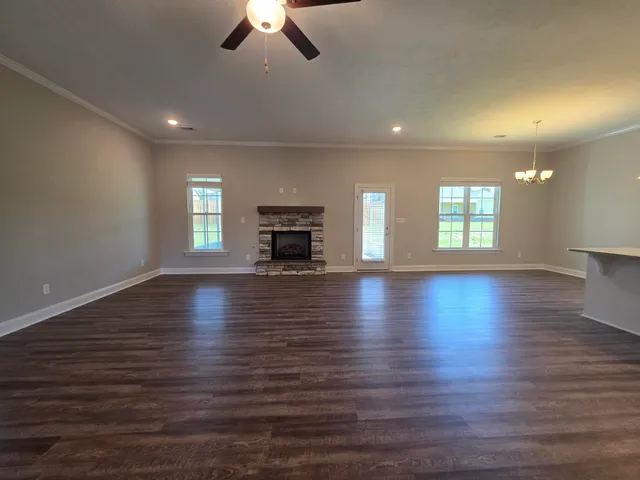 $374,900 | 1037 Berkley Court, Thomson, GA 30824