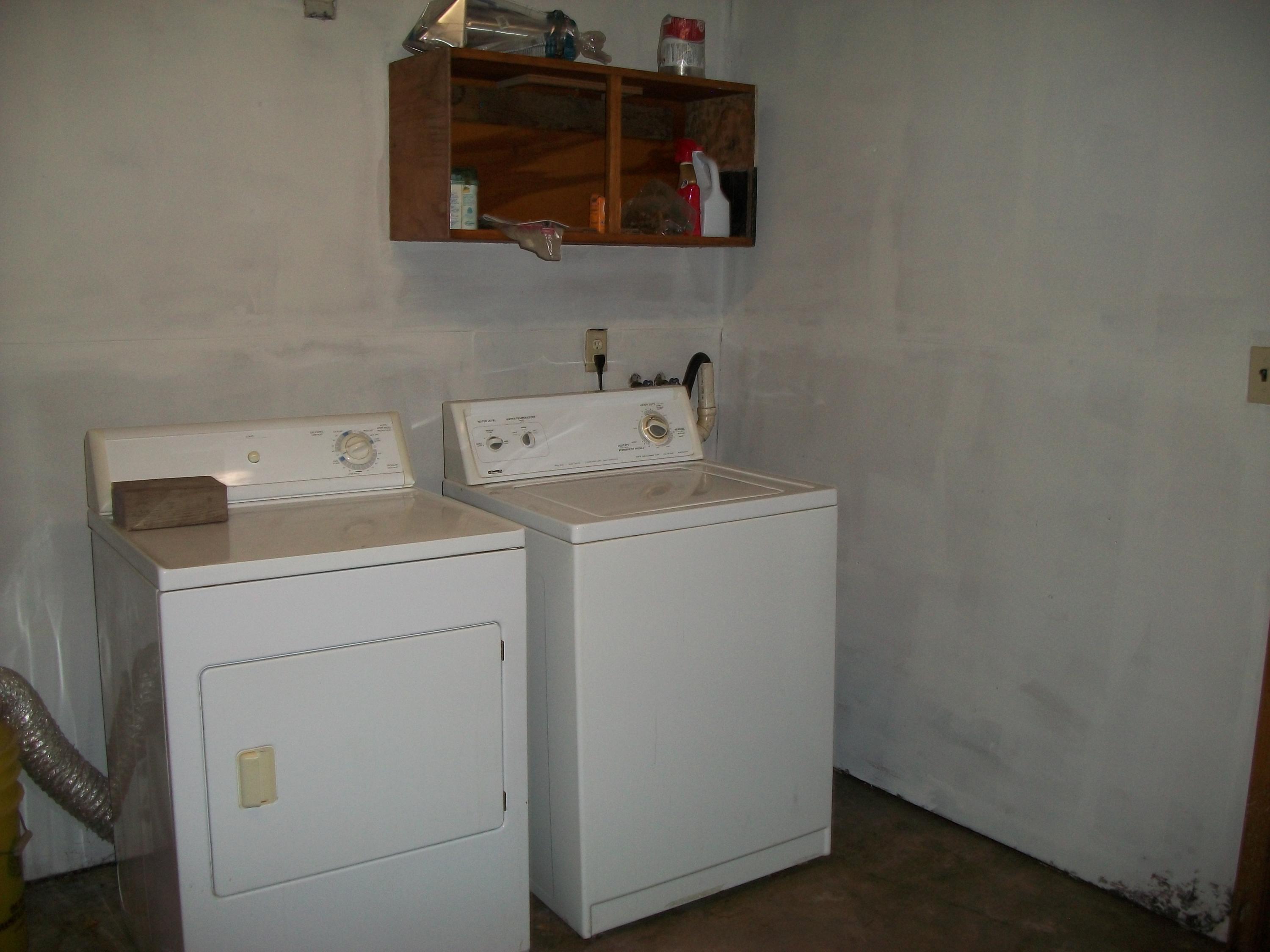 6598 Newport Road Catawba, VA 24070 - Photo 11 of 12 100_2527
