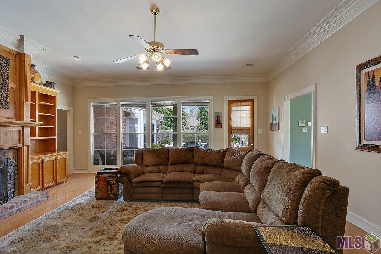14633 Timber Oak Avenue Baton Rouge, LA 70810 - Photo 5 of 19 Gallery Image 5