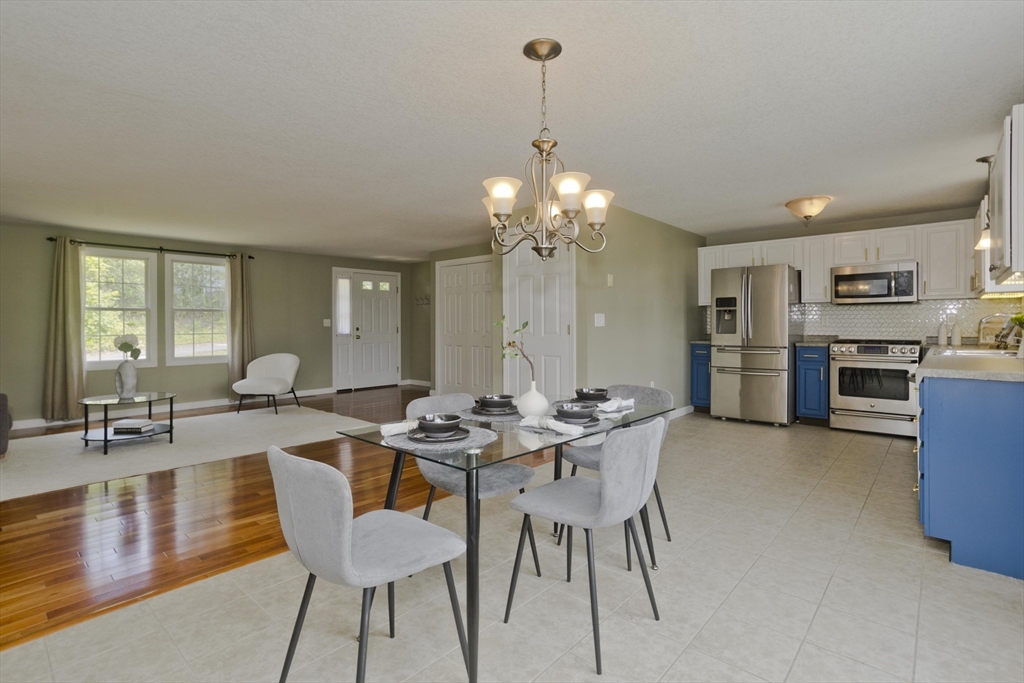 45 Spring St Extension South Hadley, MA 01075 - Photo 4 of 42 Gallery Image 4