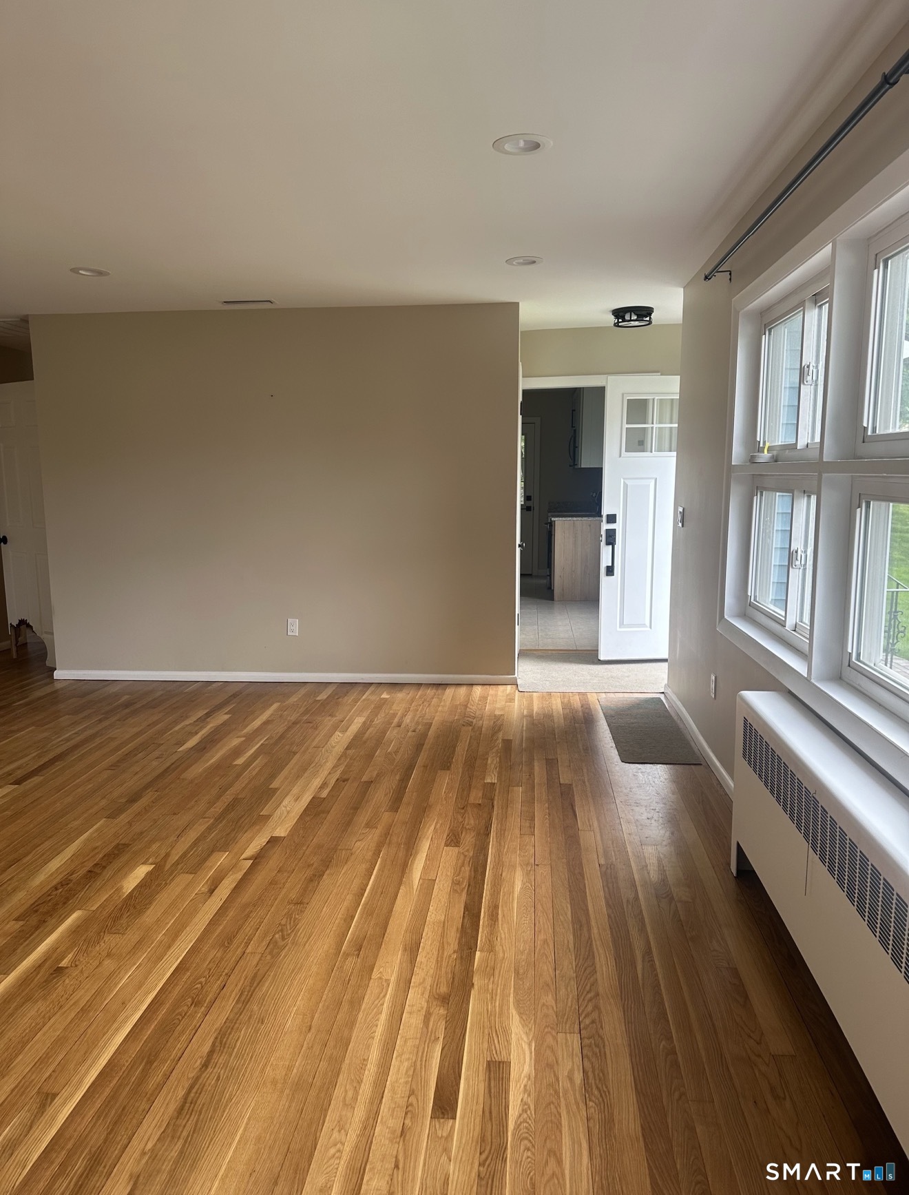 166 Bunce Road Wethersfield, CT 06109 - Photo 9 of 16