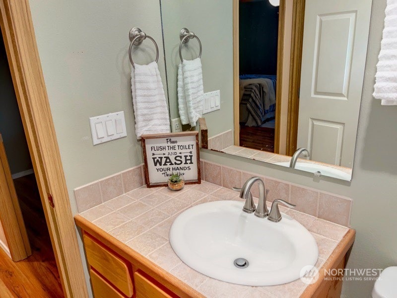 1490 East Old Ranch Road Allyn, WA 98524 - Photo 12 of 21 Gallery Image 12