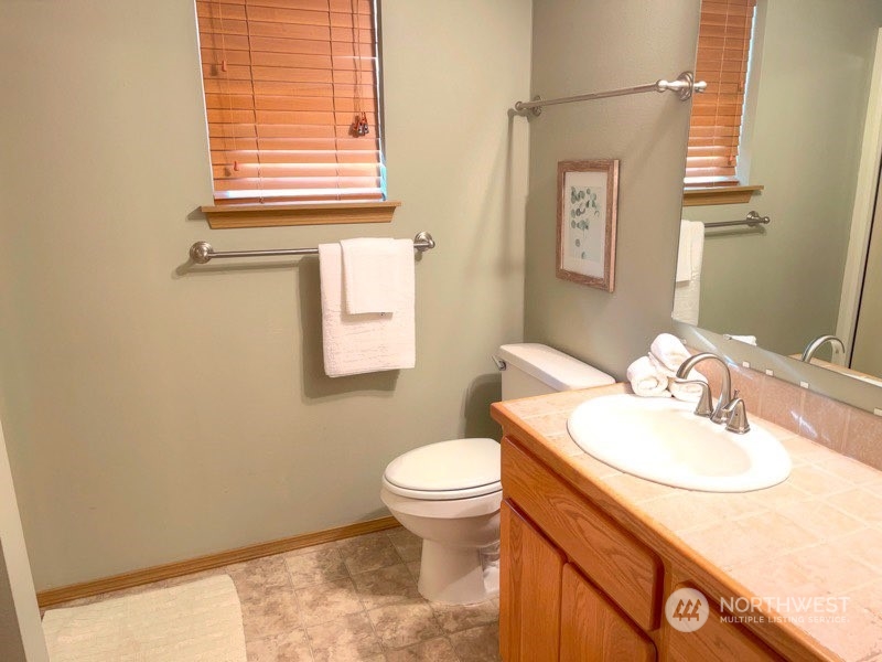 1490 East Old Ranch Road Allyn, WA 98524 - Photo 9 of 21 Gallery Image 9