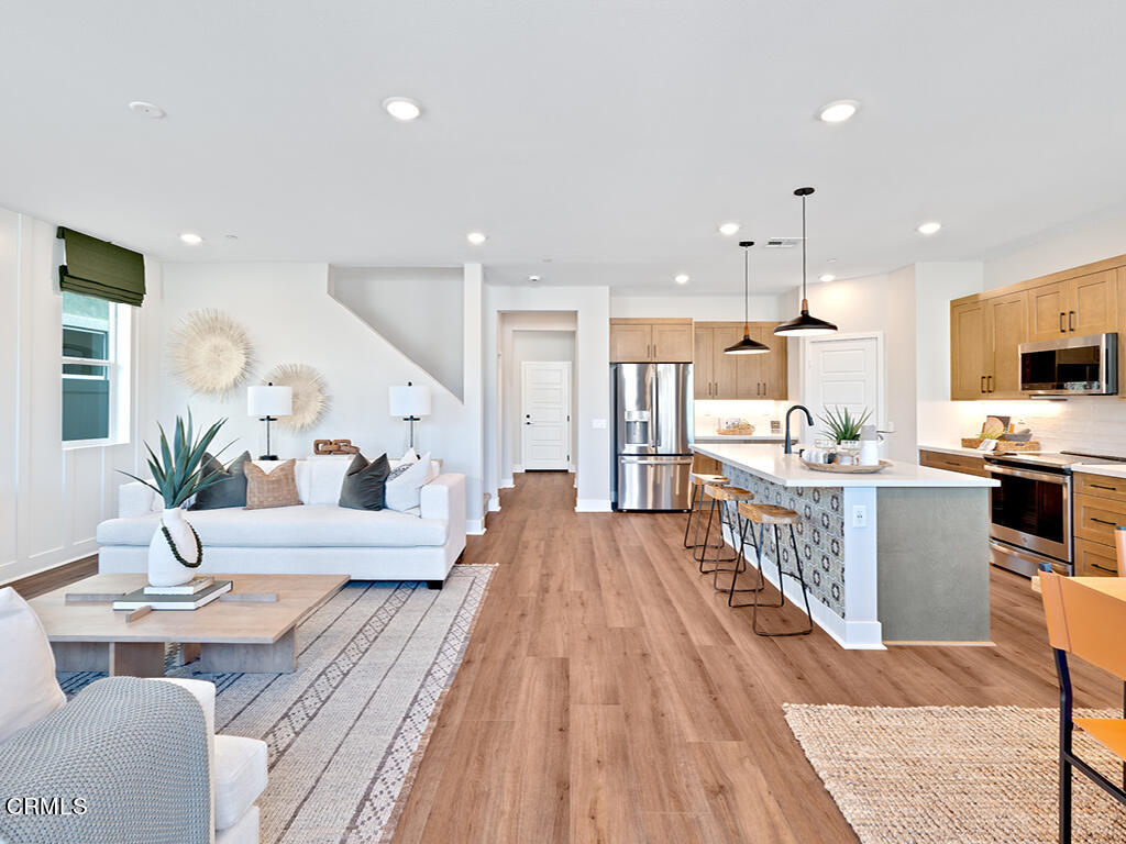 158 Bushwillow Way Piru, CA 93040 - Photo 7 of 18 Finch Ranch