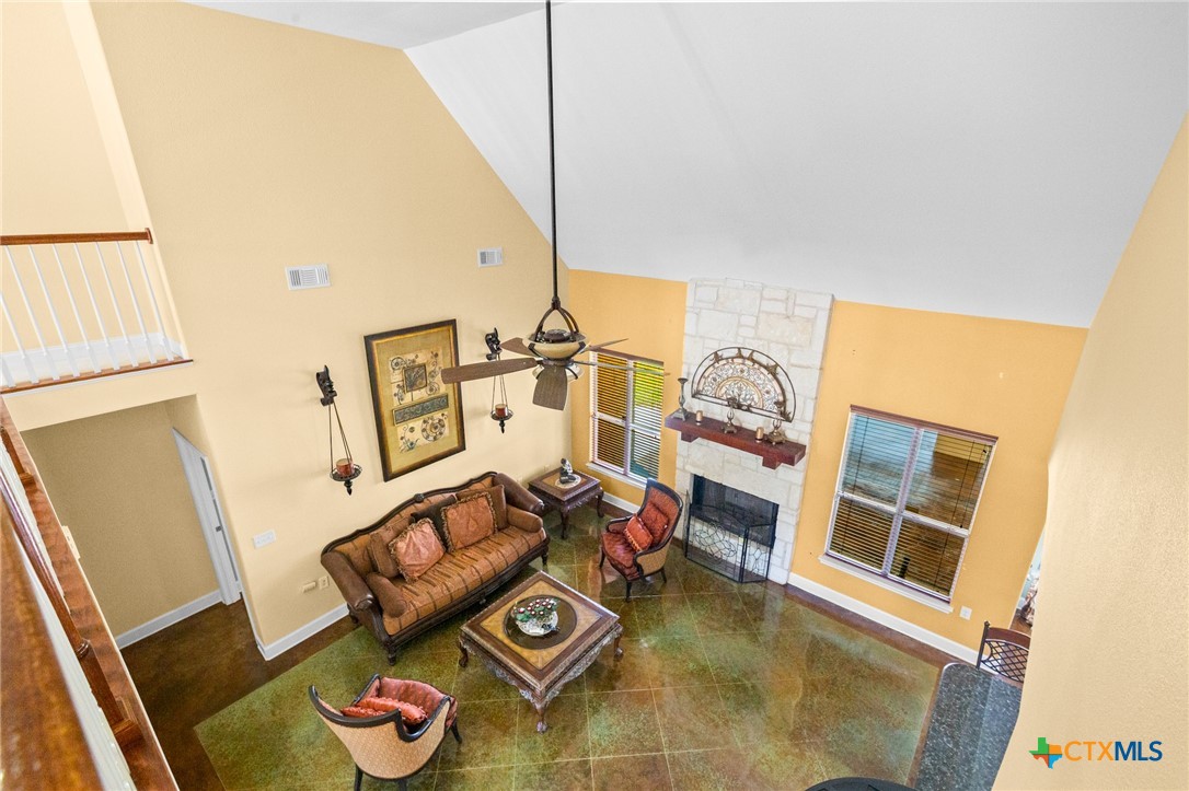 130 Post Oak Circle Inez, TX 77968 - Photo 4 of 48 a living room with furniture and a window