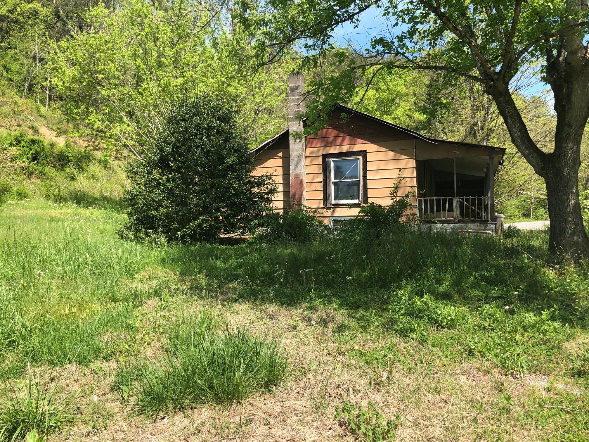 1145 Elvin Branch Road Sevierville, TN 37876 - Photo 8 of 9 IMG_0245