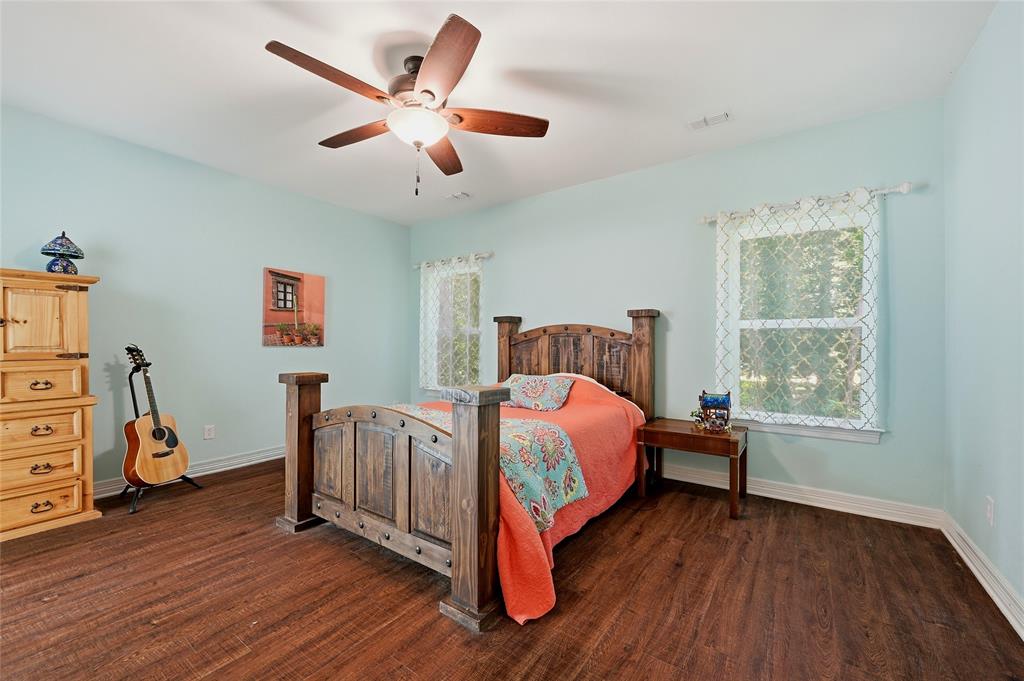 460 Joe Davis Road Van Alstyne, TX 75495 - Photo 19 of 39