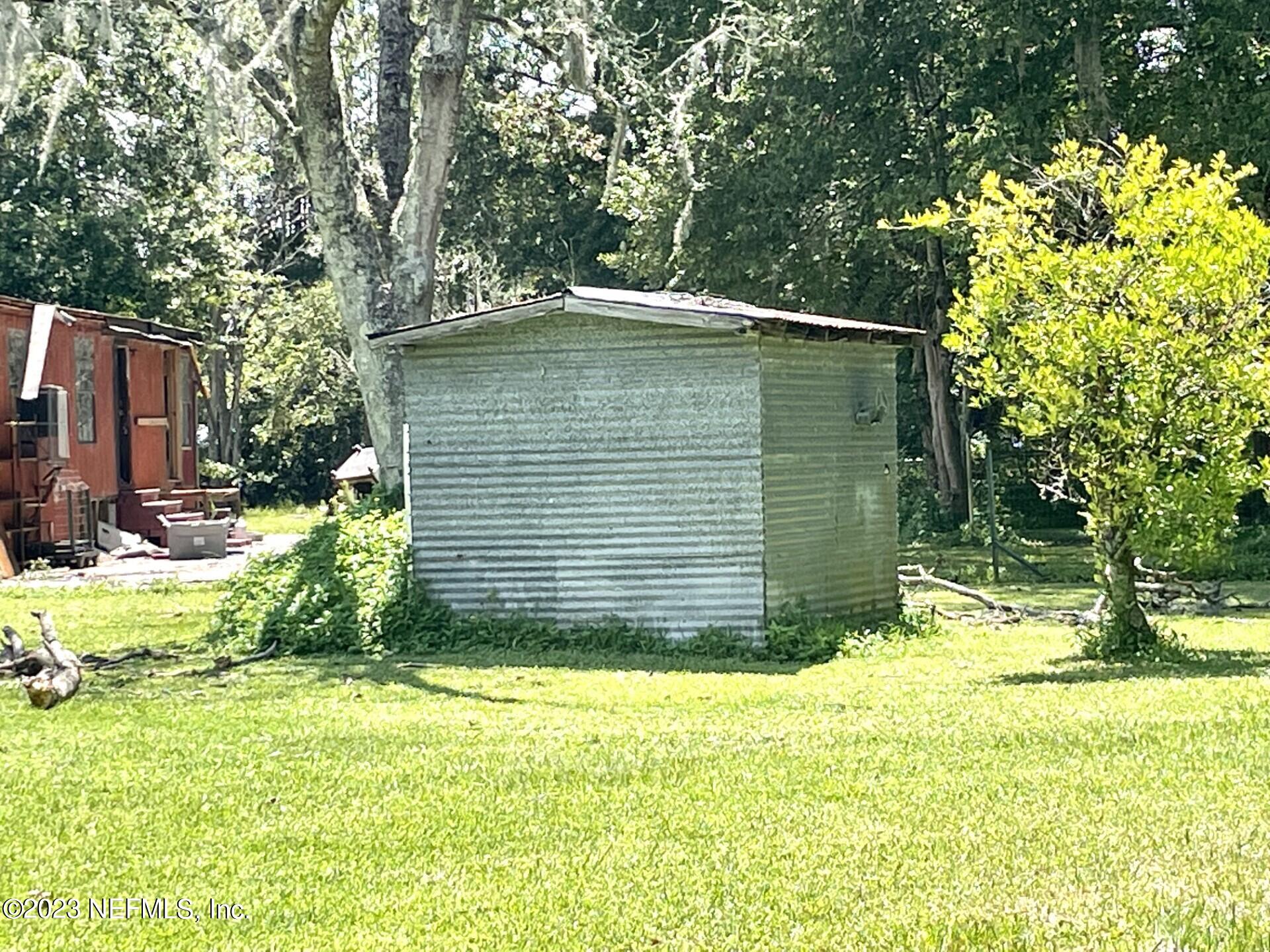 5370 Manning Cemetery Road Jacksonville, FL 32234 - Photo 7 of 14 Well House