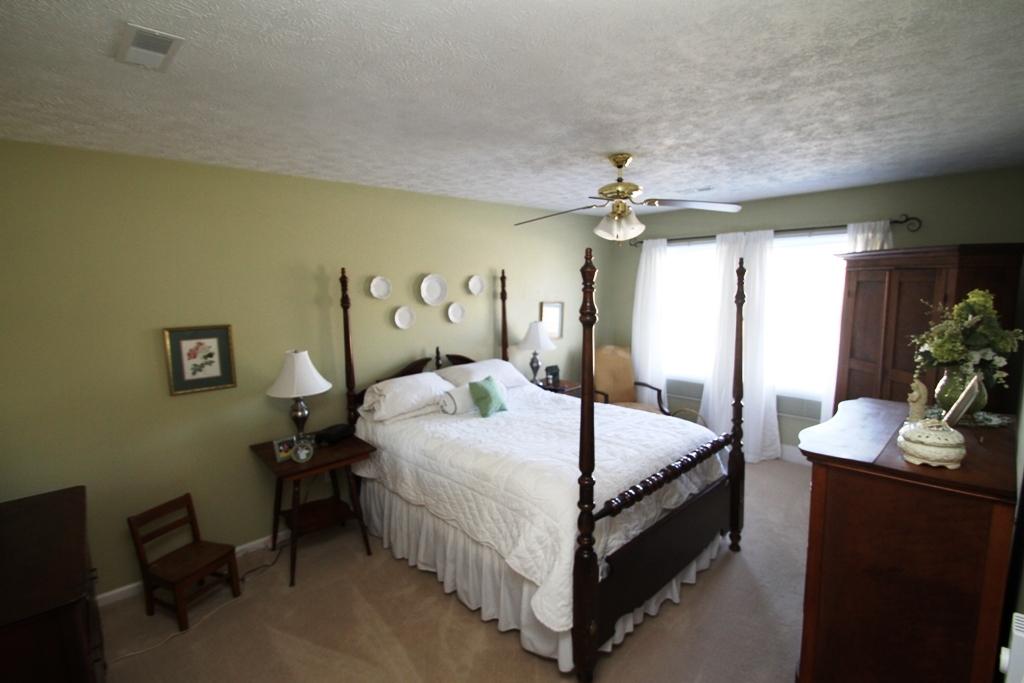 2114 Stone House Road Caldwell, WV 24925 - Photo 20 of 40 Gallery Image 20