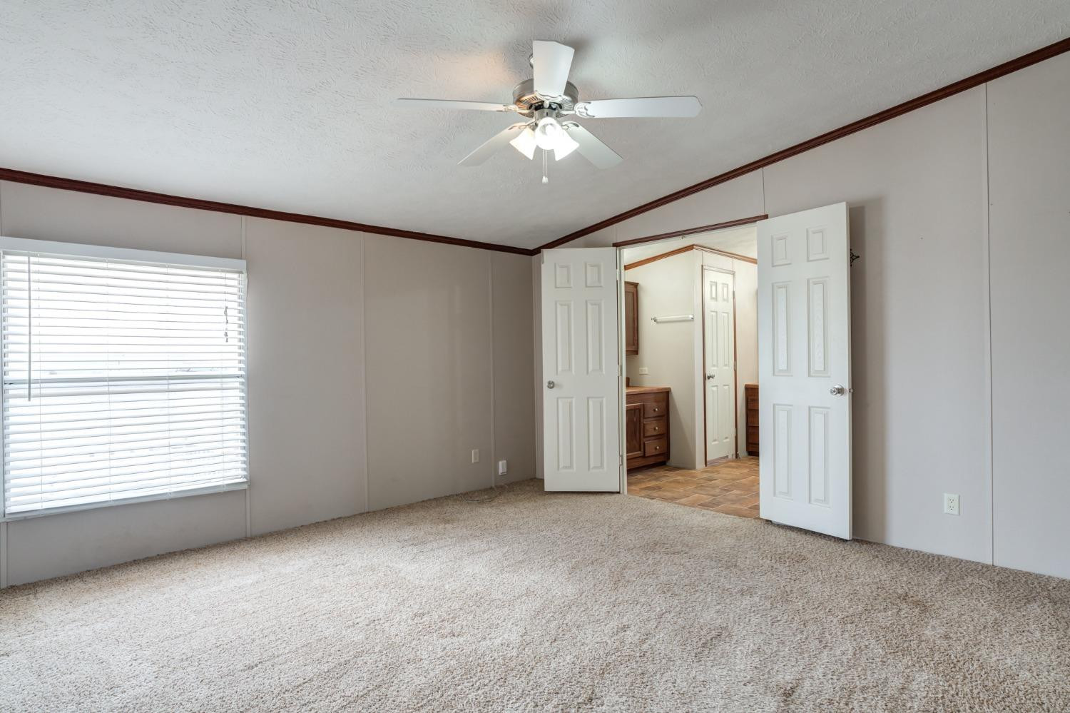 2446 Turkey Ridge Justiceburg, TX 79330 - Photo 27 of 50 a view of an empty room with a window